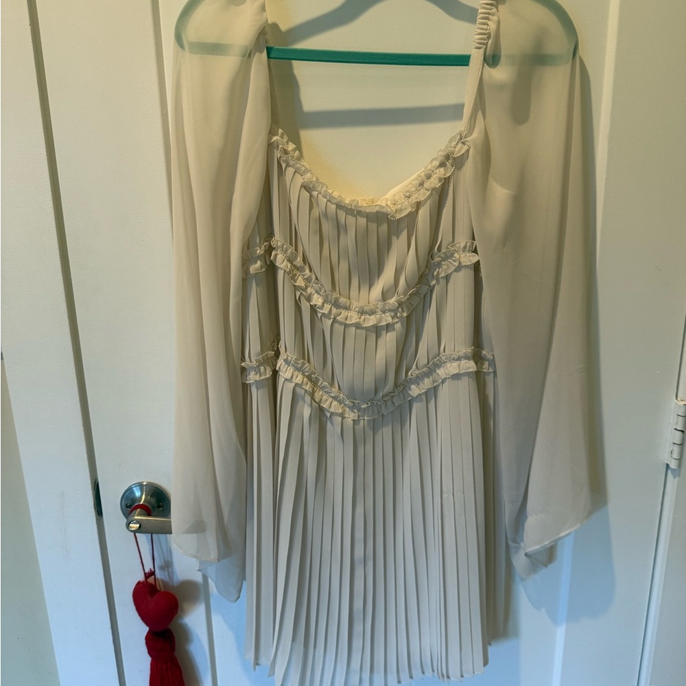 Alexis Ivory Ruffled Dress - Picture 11 of 12